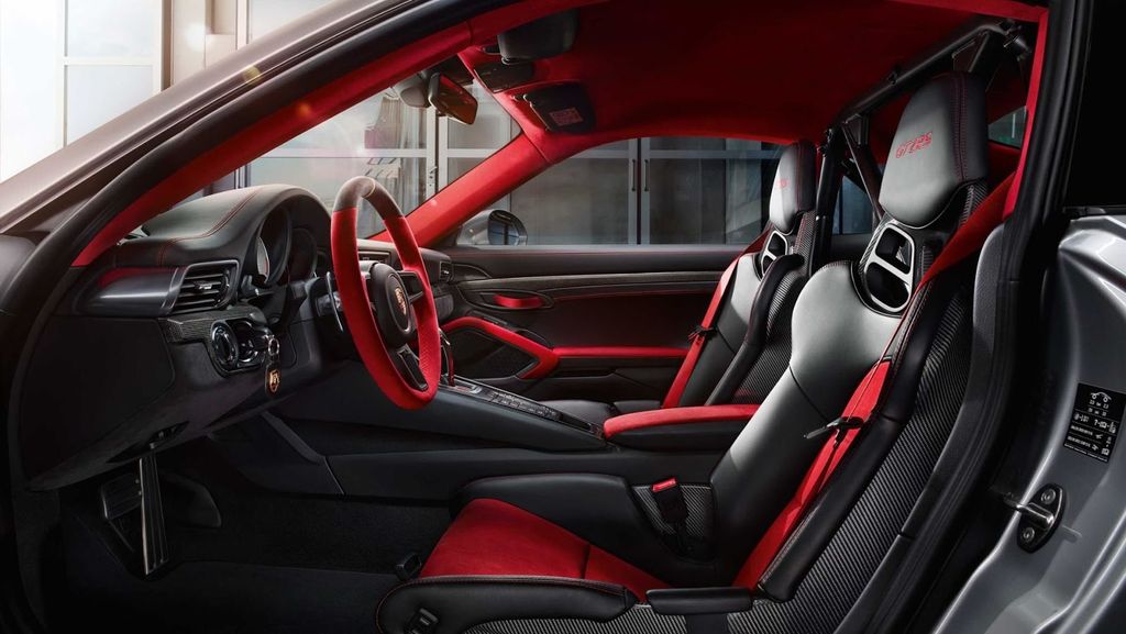 Porsche 911 GT2 RS sẽ được vén màn chính thức tại Goodwood