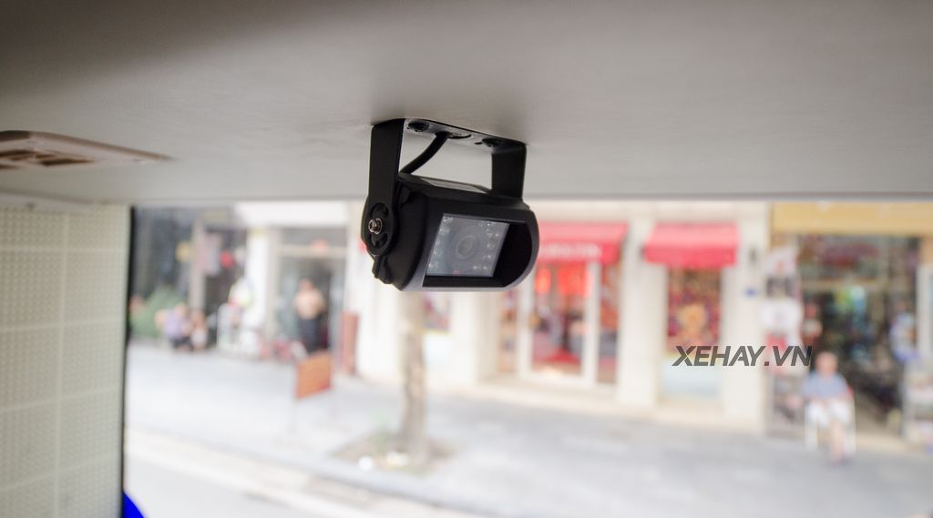 Hà Nội chạy thử nghiệm xe bus 2 tầng khiến người dân vô cùng thích thú