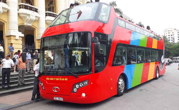 Hà Nội chạy thử xe buýt 2 tầng “City Tour”