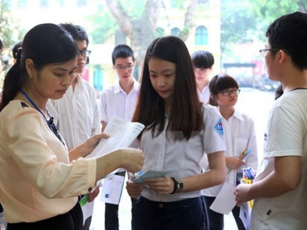 Hà Nội: 43 trường hạ điểm chuẩn vào lớp 10