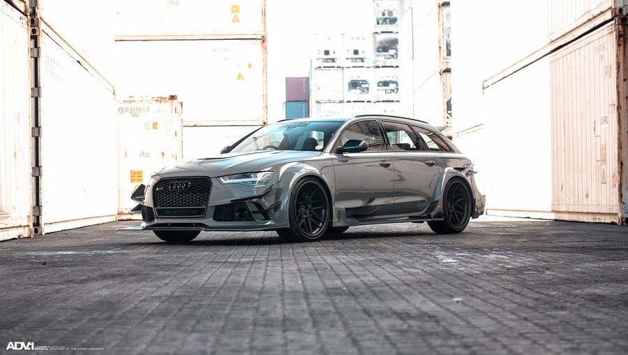 Ngắm Audi RS6 độ thân rộng đến từ Nam Phi muốn trở thành một chiếc xe đua DTM