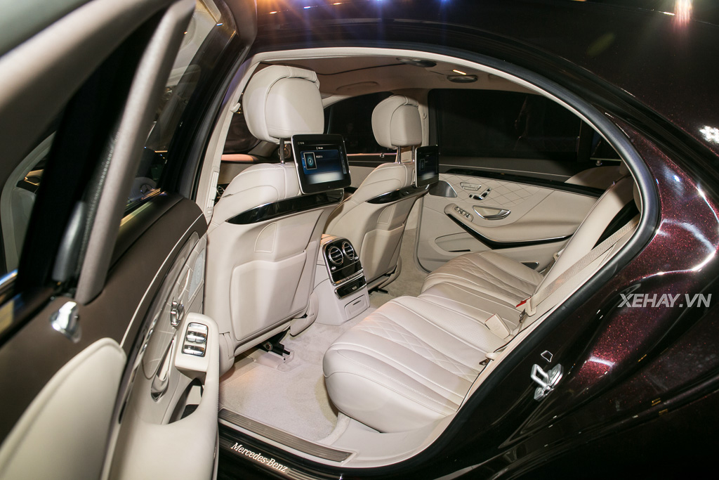 Mercedes-Benz Việt Nam chính thức trình làng S-Class 2018, giá từ 4,2 tỷ đồng