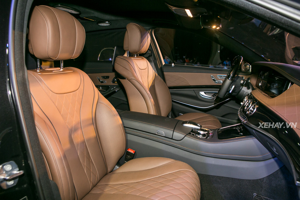 Mercedes-Benz Việt Nam chính thức trình làng S-Class 2018, giá từ 4,2 tỷ đồng