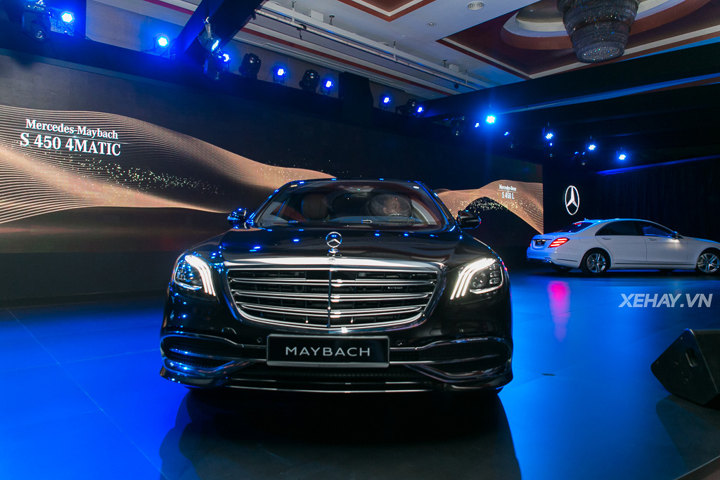 Mercedes-Benz Việt Nam chính thức trình làng S-Class 2018, giá từ 4,2 tỷ đồng
