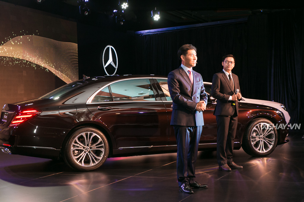 Mercedes-Benz Việt Nam chính thức trình làng S-Class 2018, giá từ 4,2 tỷ đồng