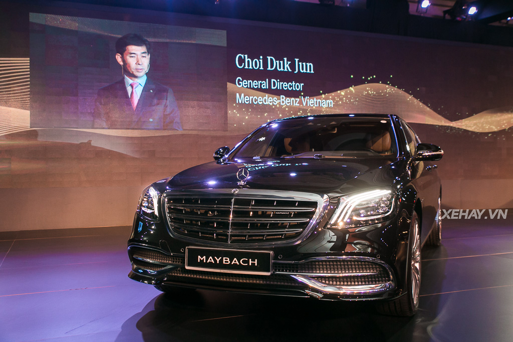 Mercedes-Benz Việt Nam chính thức trình làng S-Class 2018, giá từ 4,2 tỷ đồng