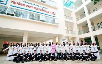 Chủ tịch UBND TP Hà Nội bổ nhiệm Hiệu trưởng 3 trường THPT