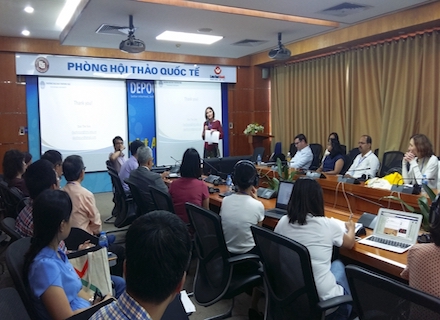 Tăng mạnh thuế thuốc lá để giảm lượng người hút thuốc