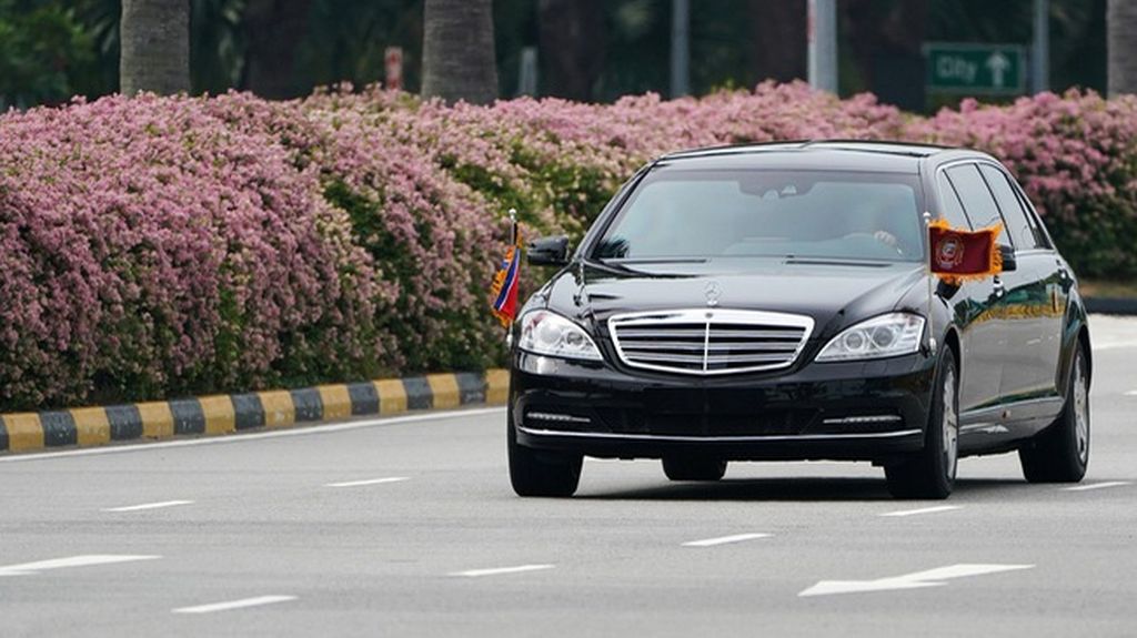 Mercedes-Benz S600 Pullman Guard chống đạn bọc thép hộ tống Ông Kim Jong Un tham gia Hội nghị thượng đỉnh Mỹ-Triều