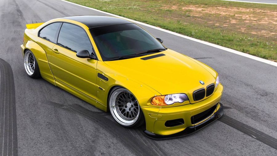BMW M3 E46 độ thân rộng kỳ lạ từ Pandem Rocketbunny