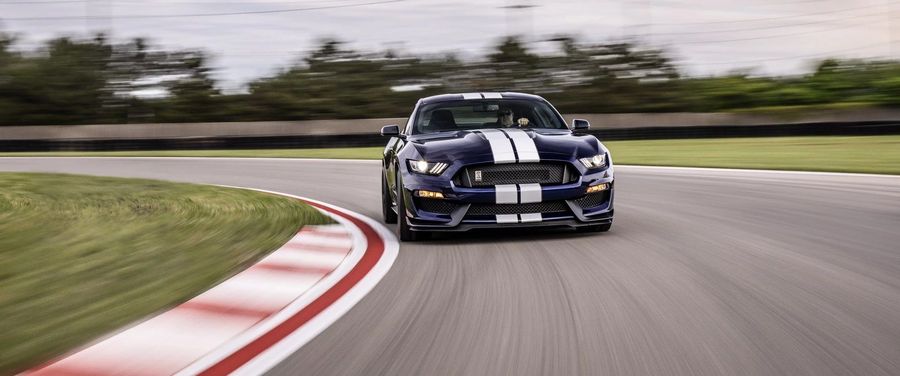 Ford Mustang Shelby GT350 2018 cập nhật một số nâng cấp khí động học từ chiếc GT500 sắp ra mắt