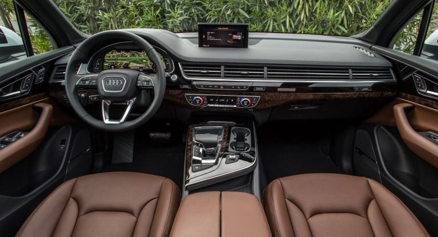 BMW X5 2019, Porsche Cayenne, Volvo XC90 và Audi Q7: đâu là lựa chọn của bạn ?
