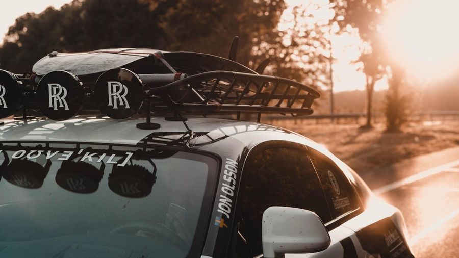 Nếu thích một chiếc Rolls-Royce Wraith 810 mã lực hoang dại, hãy tìm đến Jon Olsson