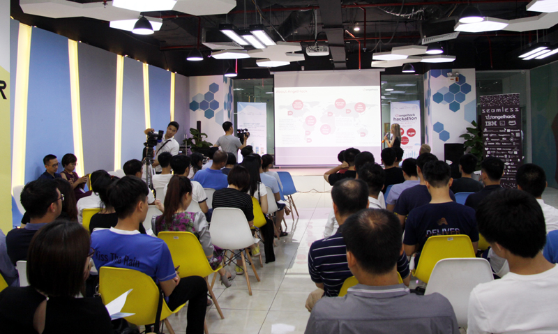 Startup Việt - Làm giao thông thông minh, khó hay dễ?