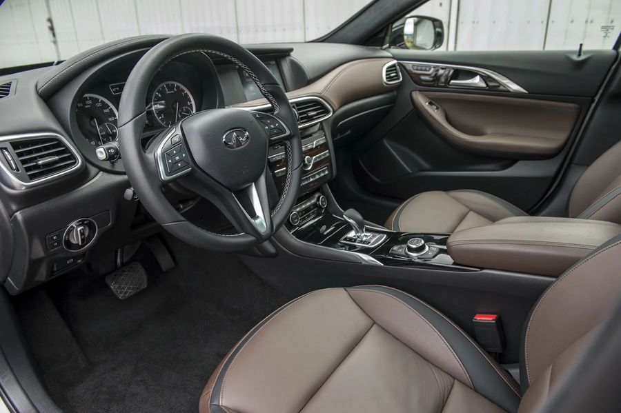 Infiniti QX30 2018.5 tăng giá nhẹ với nhiều trang bị mới