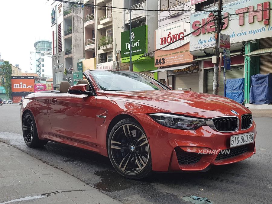 BMW M4 Convertible rực rỡ đầy thu hút trên phố Sài Gòn