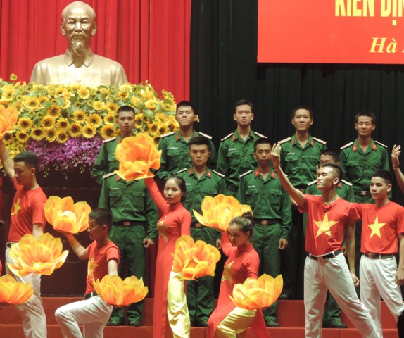 Cán bộ sĩ quan trẻ Bộ Tư lệnh Thủ đô kiên định, quyết thắng