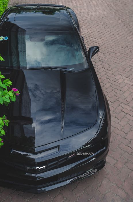 Chiêm ngưỡng Chevrolet Camaro Transformer Edition lăn bánh trên phố Hà Nội