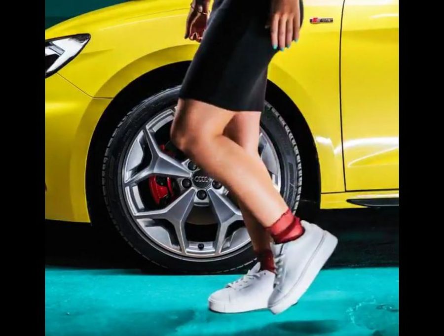Audi A1 thế hệ mới tiếp tục được nhá hàng với gói ngoại thất S Line