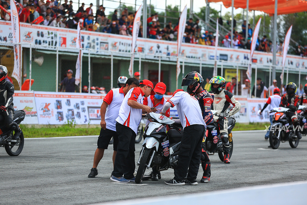 [Vietnam Moto Racing Championship 2018] Tường thuật chặng 1, hạng mục Blade 110cc