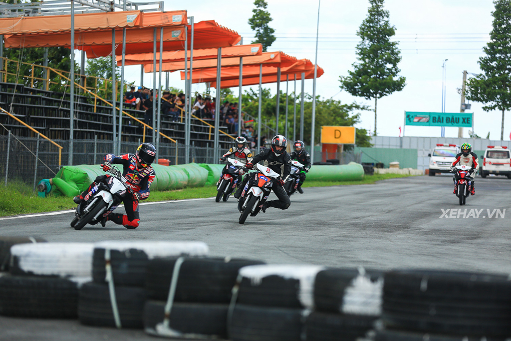 [Vietnam Moto Racing Championship 2018] Tường thuật chặng 1, hạng mục Blade 110cc