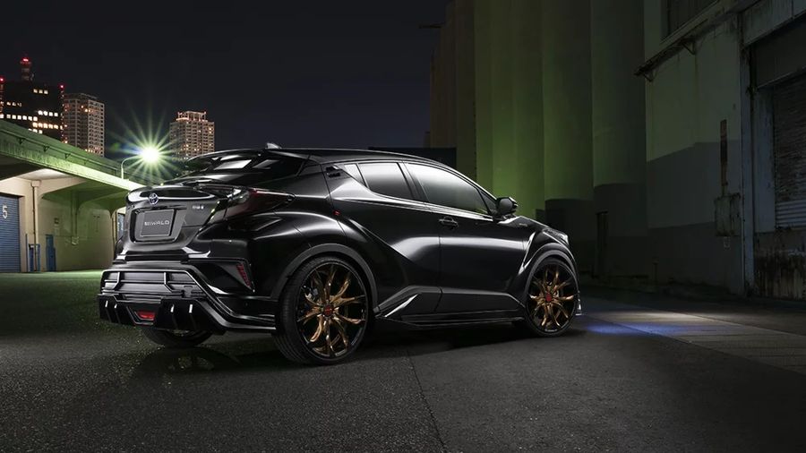 Qua tay Wald International, Toyota C-HR trở nên khác lạ với 