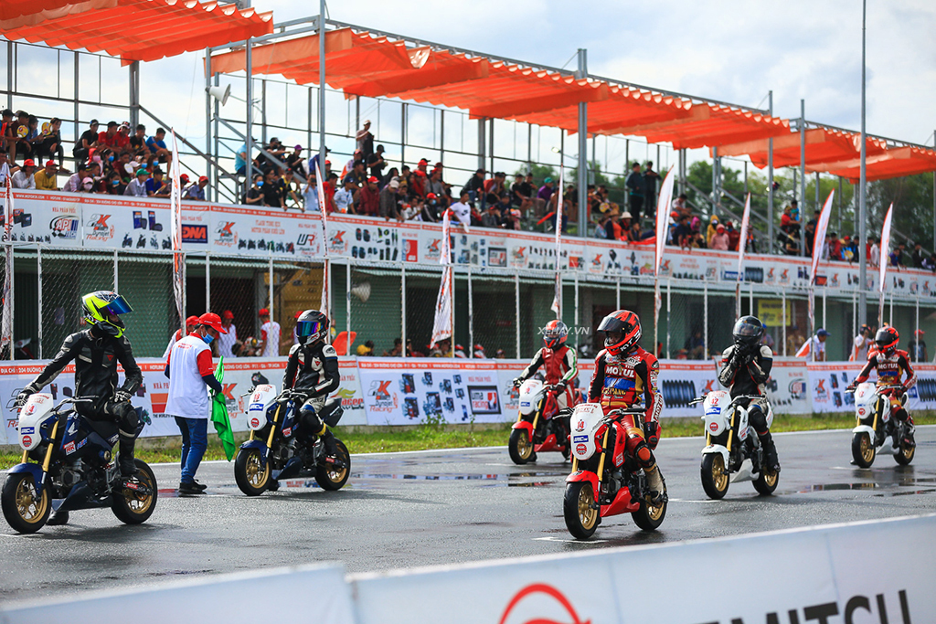 [Vietnam Moto Racing Championship 2018] Tường thuật chặng 1, hạng mục MSX 125cc