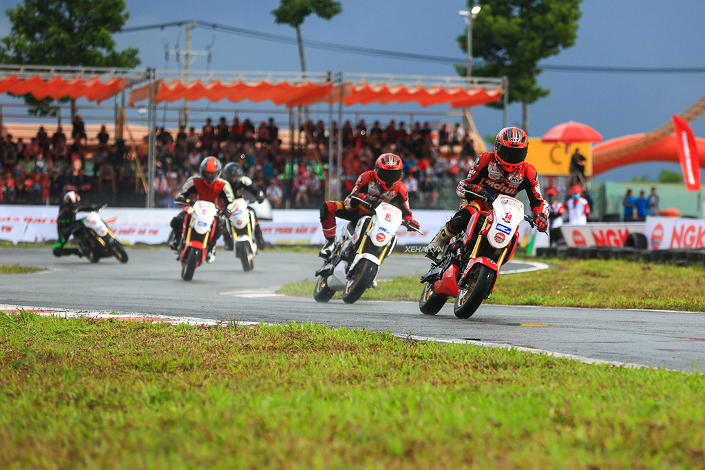 [Vietnam Moto Racing Championship 2018] Tường thuật chặng 1, hạng mục MSX 125cc