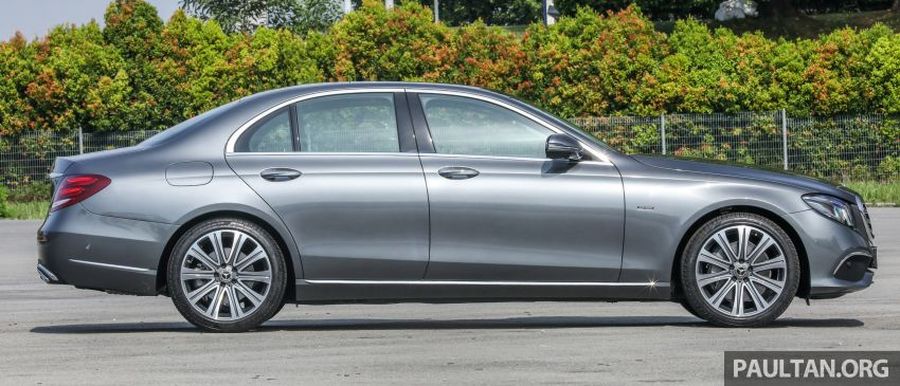 [VIDEO] Mercedes-Benz E-Class thế hệ W213 cập nhật có giá từ 1,78 tỷ tại Malaysia