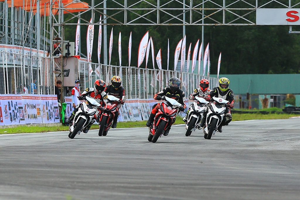[Vietnam Moto Racing Championship 2018] Tường thuật chặng 1, hạng mục Winner 150cc