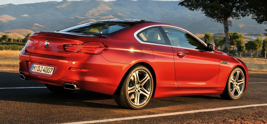 So sánh thiết kế nội - ngoại thất giữa BMW 8-Series và 6-Series