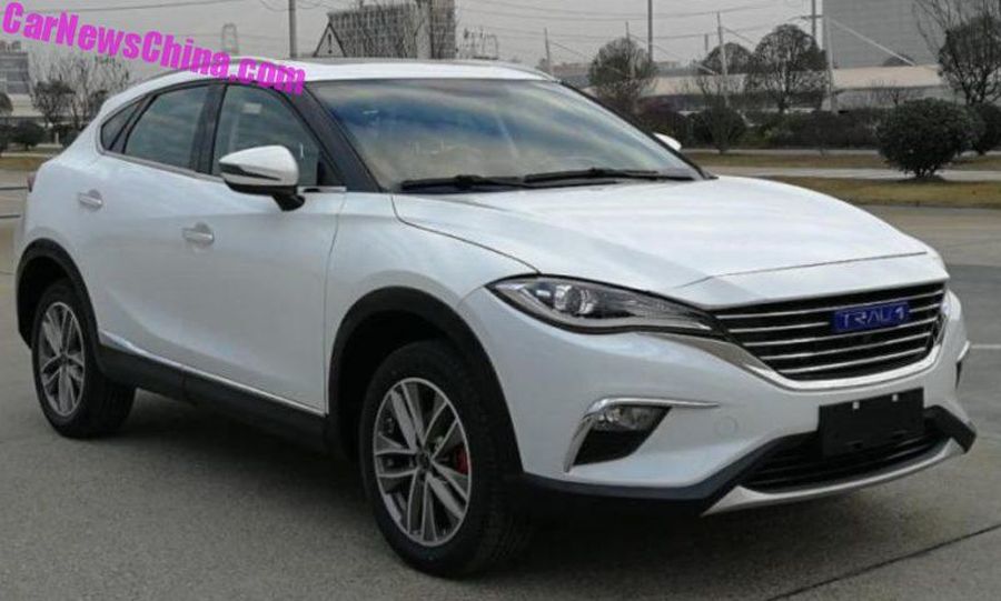 Đến Mazda CX-4 cũng có