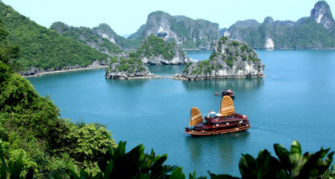 Du lịch Quảng Ninh đón hơn 7 triệu lượt khách trong 6 tháng đầu năm 2018