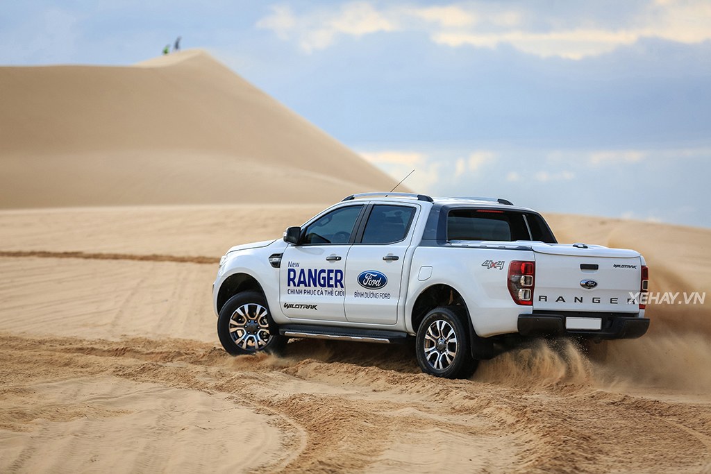 Ford Ranger, Toyota Hilux, Mitsubishi Triton sắp 