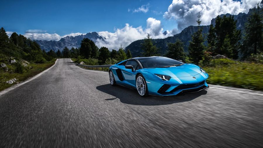 Lamborghini vẫn sẽ tiếp tục trang bị các động cơ hút khí tự nhiên cho siêu xe của mình