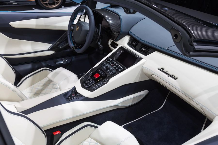 Lamborghini vẫn sẽ tiếp tục trang bị các động cơ hút khí tự nhiên cho siêu xe của mình
