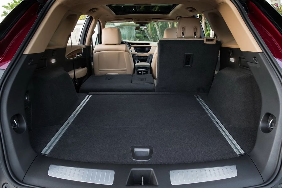 Cadillac XT5 2019 nâng cấp thêm nhiều trang bị, giá từ 970 triệu VNĐ