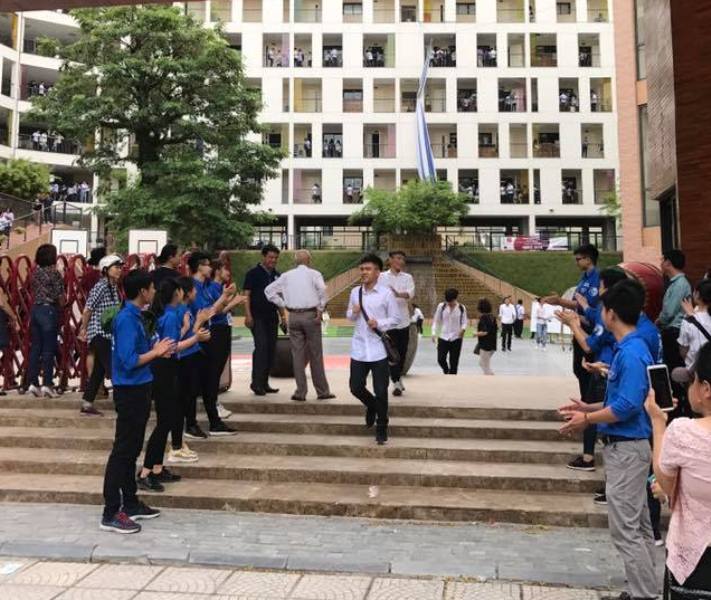 Quận đoàn Nam Từ Liêm ra quân 13 đội hình “Tiếp sức mùa thi”