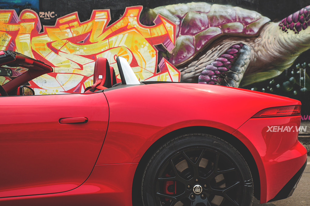 [ĐÁNH GIÁ XE] Jaguar F-Type S Convertible - Truyền nhân của E-Type!