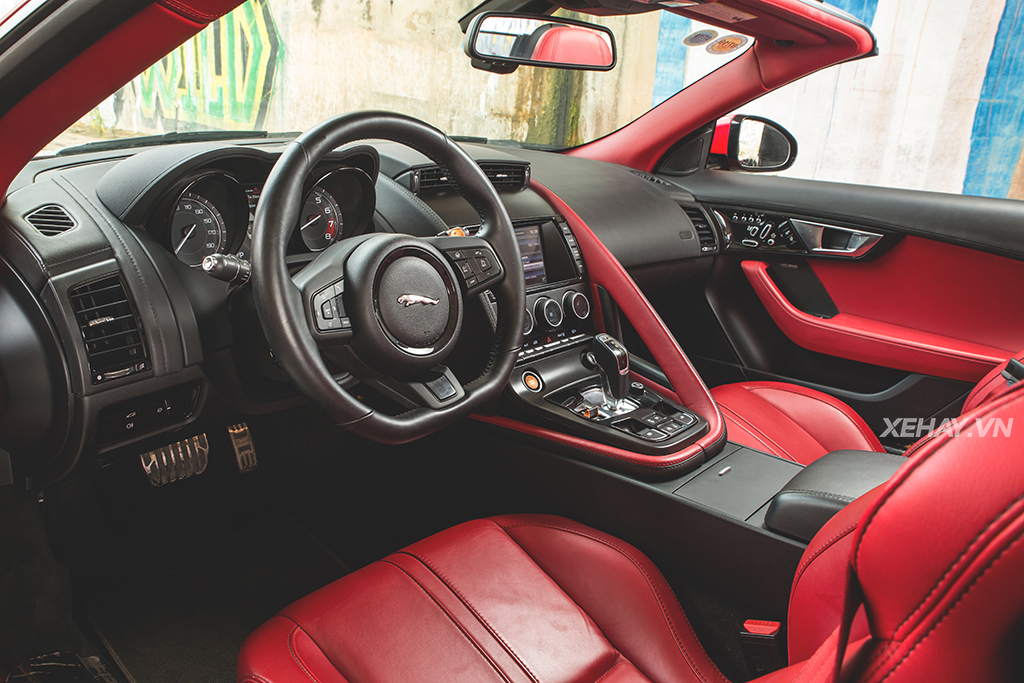 [ĐÁNH GIÁ XE] Jaguar F-Type S Convertible - Truyền nhân của E-Type!