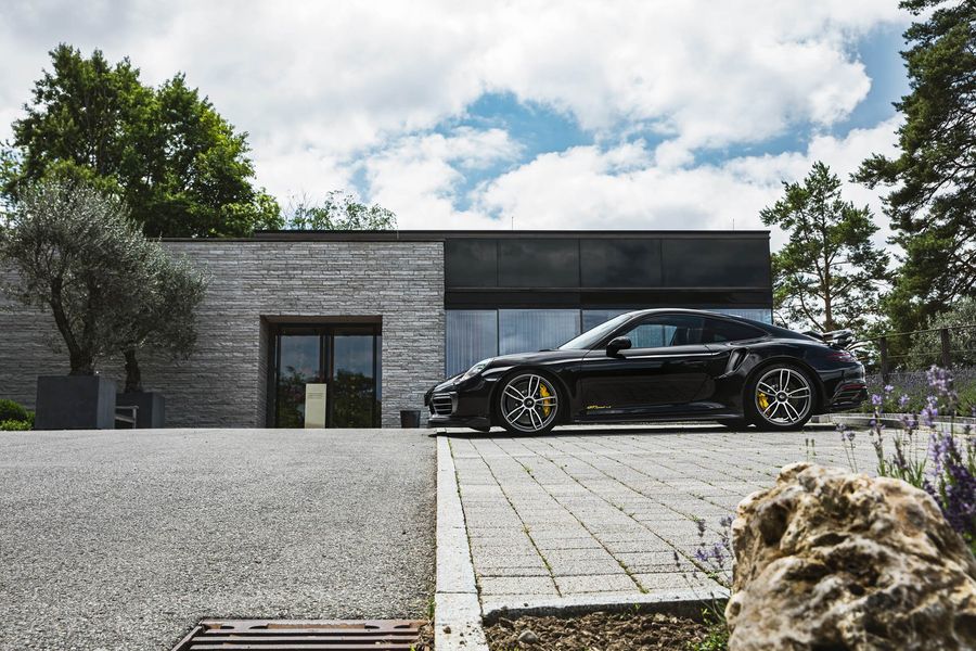 TechArt “chào tạm biệt” Porsche 911 Turbo thế hệ hiện tại với gói “GTsport 1 of 30”