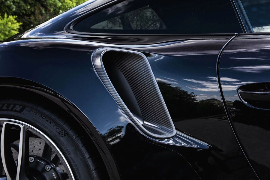 TechArt “chào tạm biệt” Porsche 911 Turbo thế hệ hiện tại với gói “GTsport 1 of 30”
