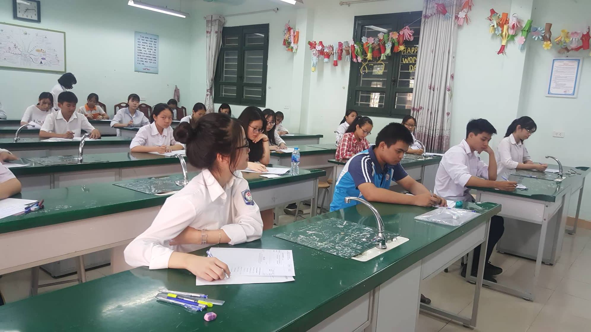 Dự đoán phổ điểm tiếng Anh năm nay cao
