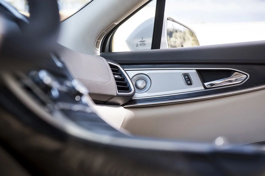 Lincoln Nautilus 2019 chính thức được bán ra với giá từ 917 triệu VNĐ