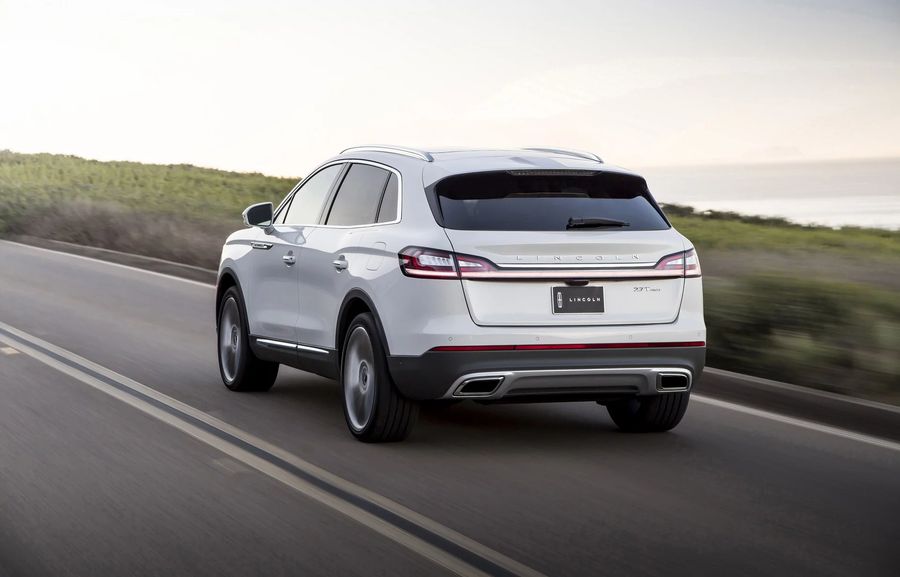 Lincoln Nautilus 2019 chính thức được bán ra với giá từ 917 triệu VNĐ
