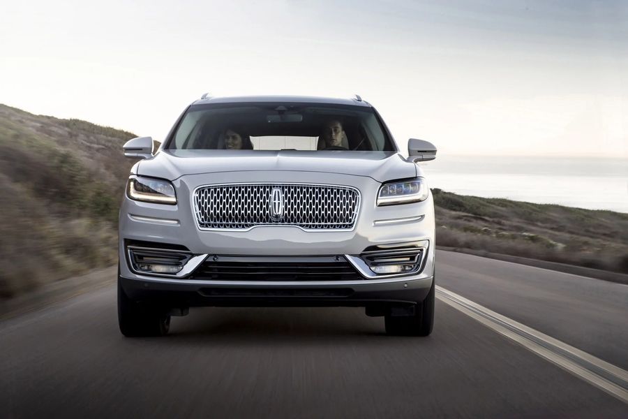 Lincoln Nautilus 2019 chính thức được bán ra với giá từ 917 triệu VNĐ