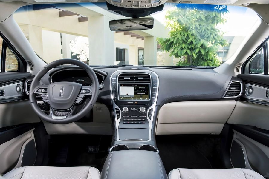 Lincoln Nautilus 2019 chính thức được bán ra với giá từ 917 triệu VNĐ