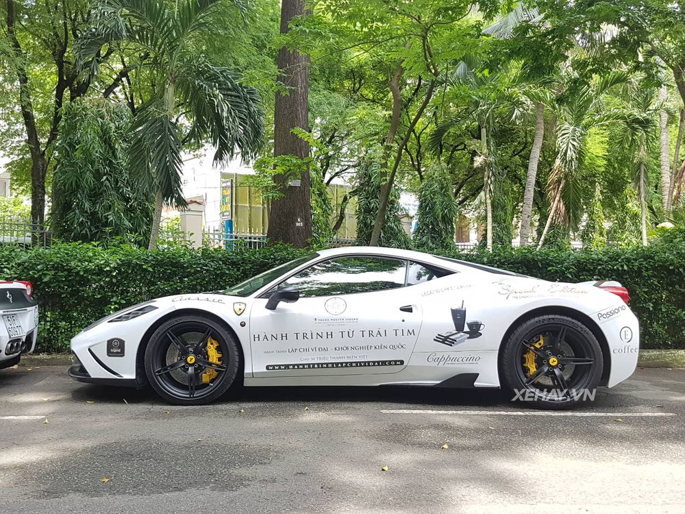 Chạy Roadshow 5 ngày, Bugatti Veyron của đại gia Trung Nguyên 