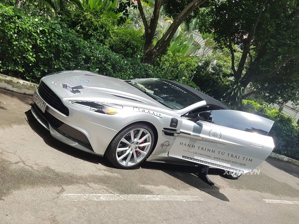 Chạy Roadshow 5 ngày, Bugatti Veyron của đại gia Trung Nguyên 