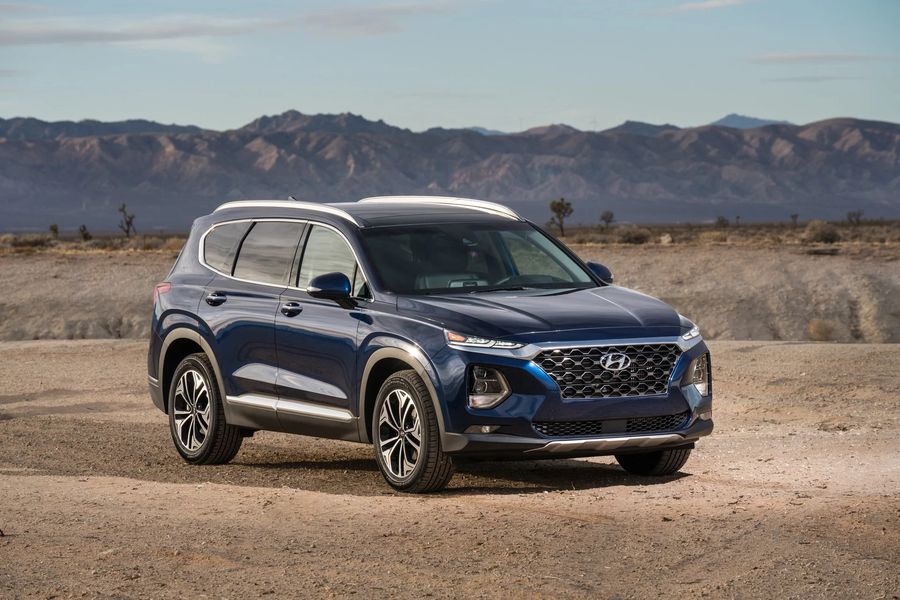 Hyundai Santa Fe 2019 chạm tới đẳng cấp xe sang với giá chỉ 580 triệu VNĐ